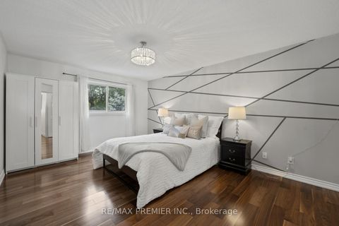 Photo 19 at 127 O'Connor Crescent, North Richvale, Richmond Hill