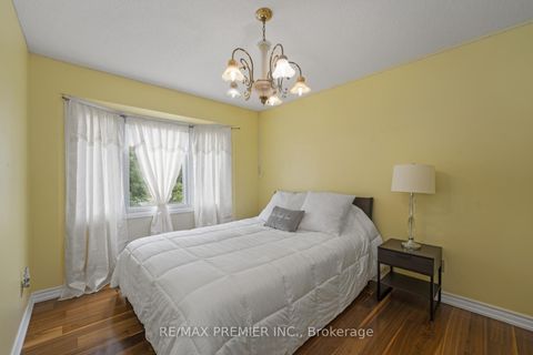 Photo 23 at 127 O'Connor Crescent, North Richvale, Richmond Hill