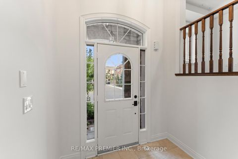 Photo 2 at 34 George Bogg Road, East Woodbridge, Vaughan