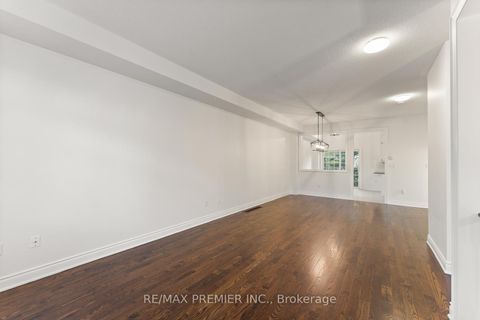 Photo 5 at 34 George Bogg Road, East Woodbridge, Vaughan
