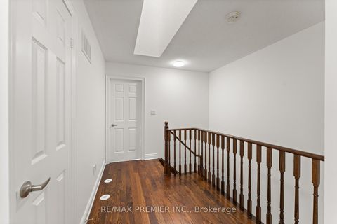Photo 24 at 34 George Bogg Road, East Woodbridge, Vaughan