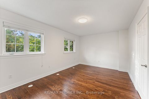 Photo 26 at 34 George Bogg Road, East Woodbridge, Vaughan