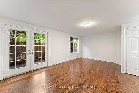 Photo 38 at 34 George Bogg Road, East Woodbridge, Vaughan