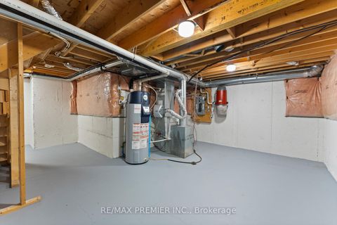 Photo 41 at 34 George Bogg Road, East Woodbridge, Vaughan
