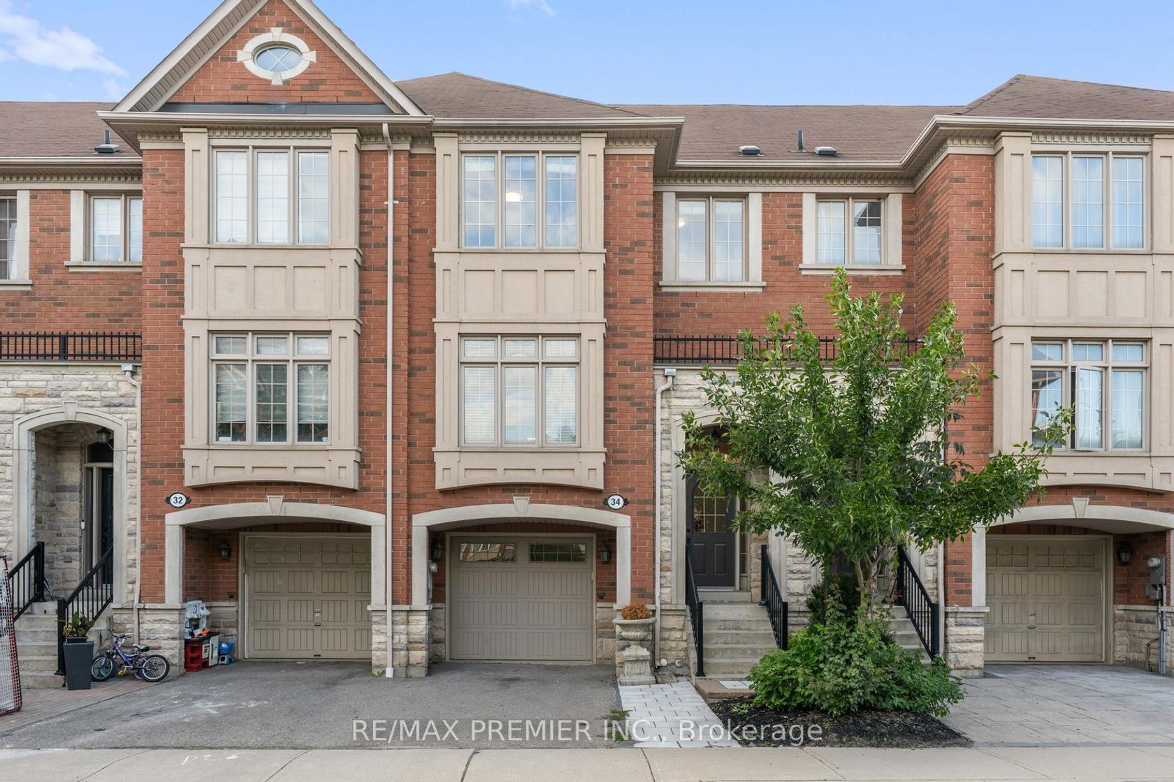 34 George Bogg Road, East Woodbridge, Vaughan 
