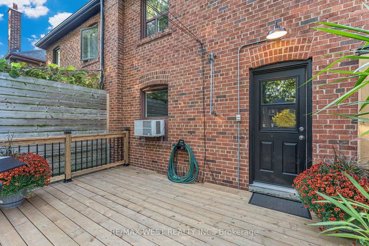 Photo 31 at 215 Jane Street, Bloor West Village, Toronto