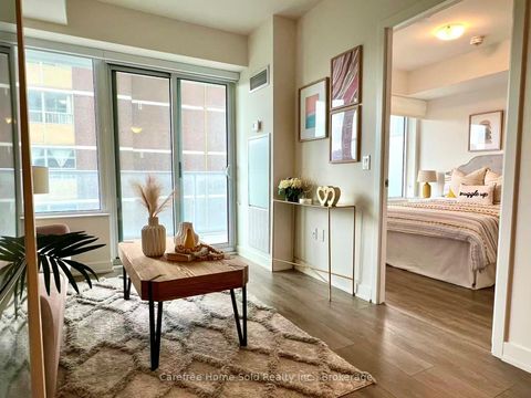 Photo 5 at 908 - 195 Redpath Avenue, Mount Pleasant West, Toronto