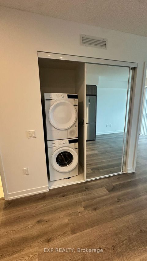 Photo 7 at 1705 - 195 Commerce Street, Vaughan Corporate Centre, Vaughan Photo 7 at 1705 - 195 Commerce Street, Vaughan Corporate Centre, Vaughan