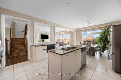 Photo 13 at 2144 Dale Road, Alcona, Innisfil