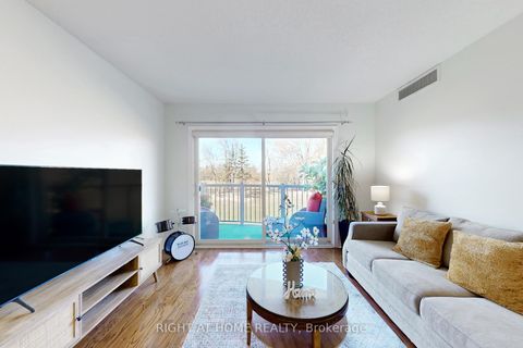 Photo 4 at 214 - 32 Church Street, Schomberg, King Photo 4 at 214 - 32 Church Street, Schomberg, King