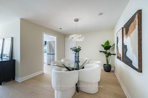 Photo 17 at 301 - 1 Aberfoyle Crescent, City Centre West, Toronto