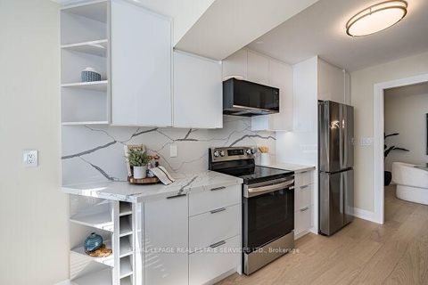Photo 21 at 301 - 1 Aberfoyle Crescent, City Centre West, Toronto