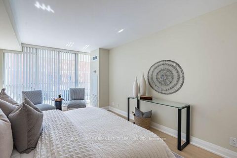 Photo 29 at 301 - 1 Aberfoyle Crescent, City Centre West, Toronto