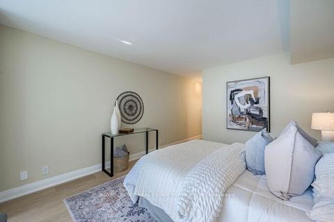 Photo 30 at 301 - 1 Aberfoyle Crescent, City Centre West, Toronto