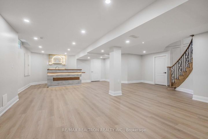 Photo 24 at 20 Pathlane Road, Langstaff, Richmond Hill