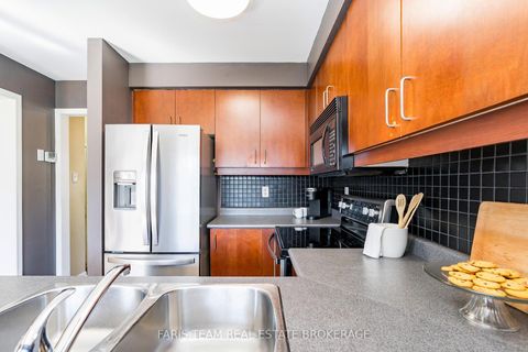 Photo 9 at 33 Bird Street, Edgehill Drive, Barrie