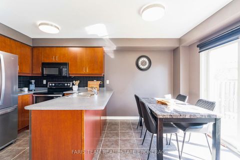 Photo 10 at 33 Bird Street, Edgehill Drive, Barrie