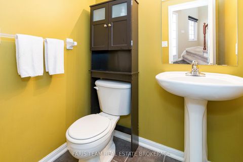 Photo 15 at 33 Bird Street, Edgehill Drive, Barrie