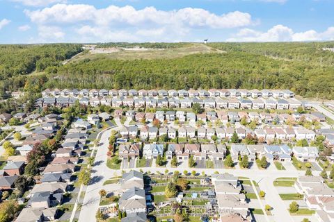 Photo 30 at 33 Bird Street, Edgehill Drive, Barrie