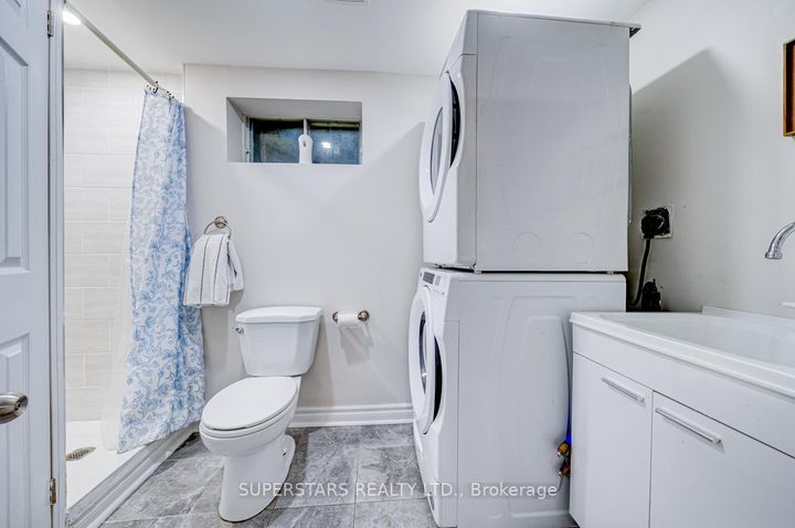 Photo 23 at 115 Major Button's Drive, Amberglen, Markham