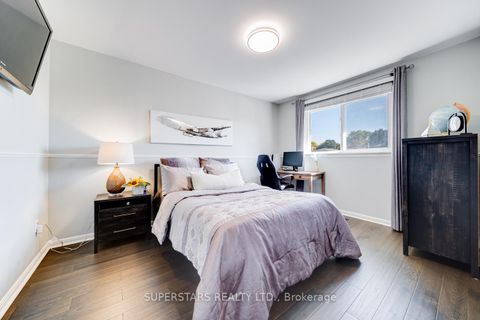 Photo 15 at 115 Major Button's Drive, Amberglen, Markham