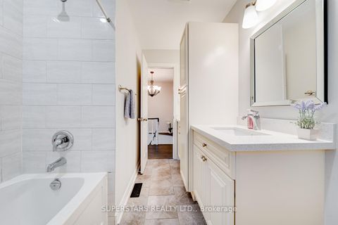 Photo 18 at 115 Major Button's Drive, Amberglen, Markham