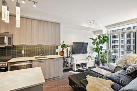 Photo 8 at 903 - 105 George Street, Moss Park, Toronto
