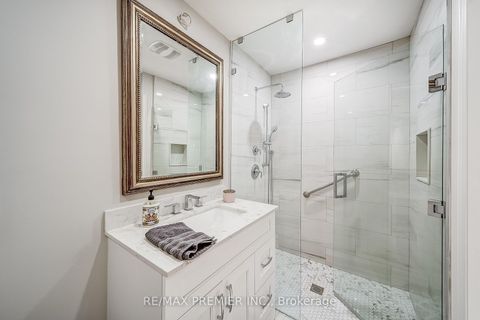Photo 6 at 300 Belview Avenue, East Woodbridge, Vaughan