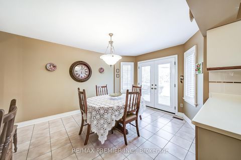 Photo 12 at 300 Belview Avenue, East Woodbridge, Vaughan