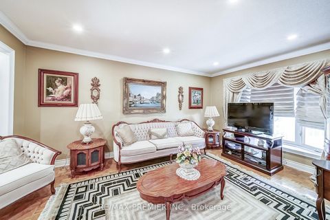 Photo 15 at 300 Belview Avenue, East Woodbridge, Vaughan