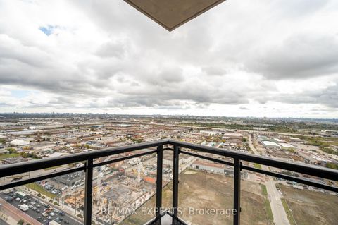 Photo 18 at 3002 - 2910 Highway 7 Road W, Concord, Vaughan