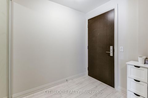 Photo 3 at 1408 - 9000 Jane Street, Concord, Vaughan