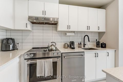 Photo 10 at 1408 - 9000 Jane Street, Concord, Vaughan