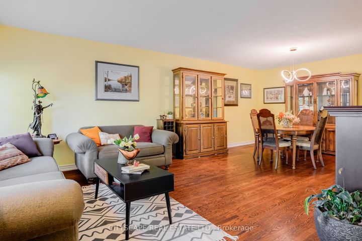 Photo 4 at 22 Jade Crescent, Northgate, Brampton