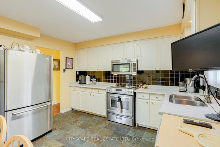 Photo 7 at 22 Jade Crescent, Northgate, Brampton