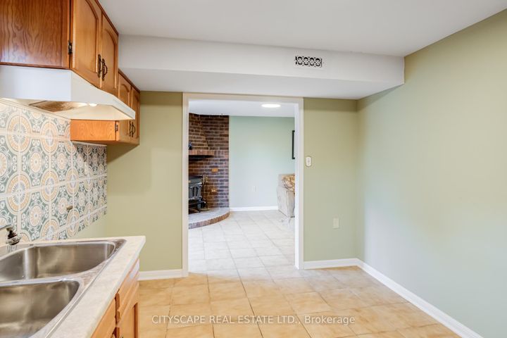 Photo 30 at 22 Jade Crescent, Northgate, Brampton