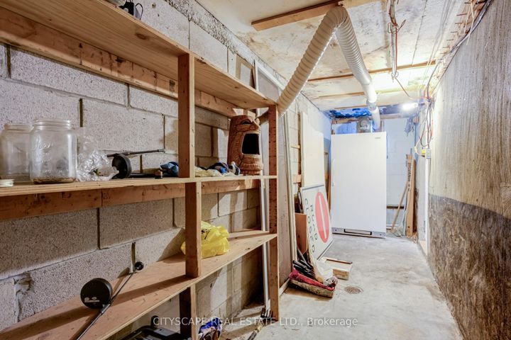 Photo 32 at 22 Jade Crescent, Northgate, Brampton