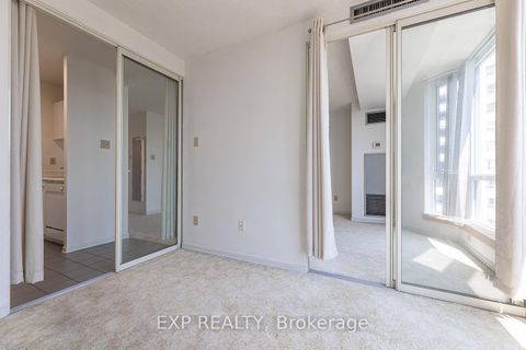 Photo 25 at 1903 - 1055 Bay Street, Bay Street Corridor, Toronto