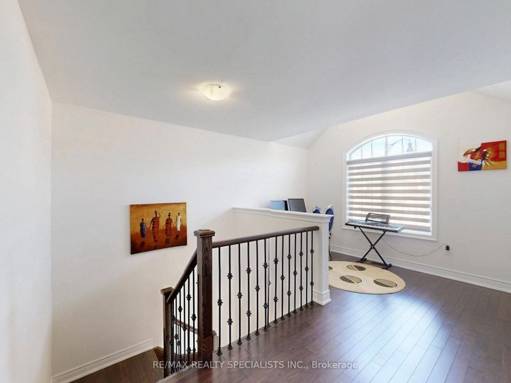 Photo 17 at 33 Tiger Crescent, Wellington North, Brampton