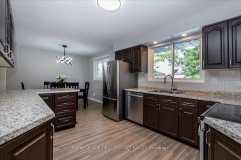 Photo 9 at 23 Virgilwood Crescent, Cundles East, Barrie