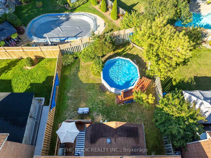 Photo 39 at 1090 Benton Crescent, Liverpool, Pickering