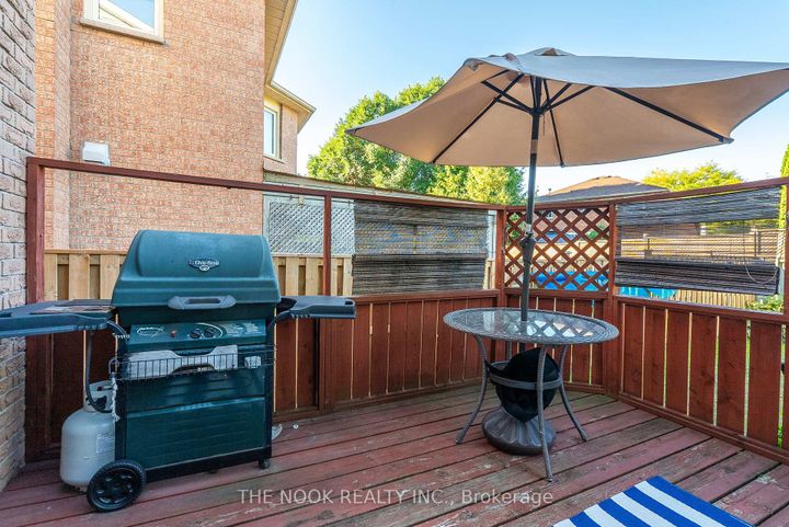 Photo 41 at 1090 Benton Crescent, Liverpool, Pickering