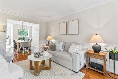 Photo 5 at 1090 Benton Crescent, Liverpool, Pickering
