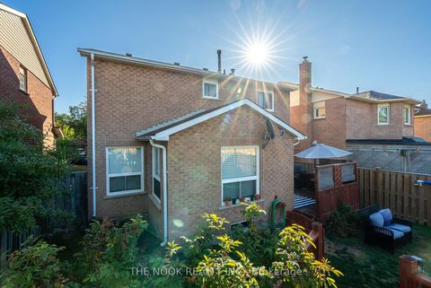 Photo 43 at 1090 Benton Crescent, Liverpool, Pickering