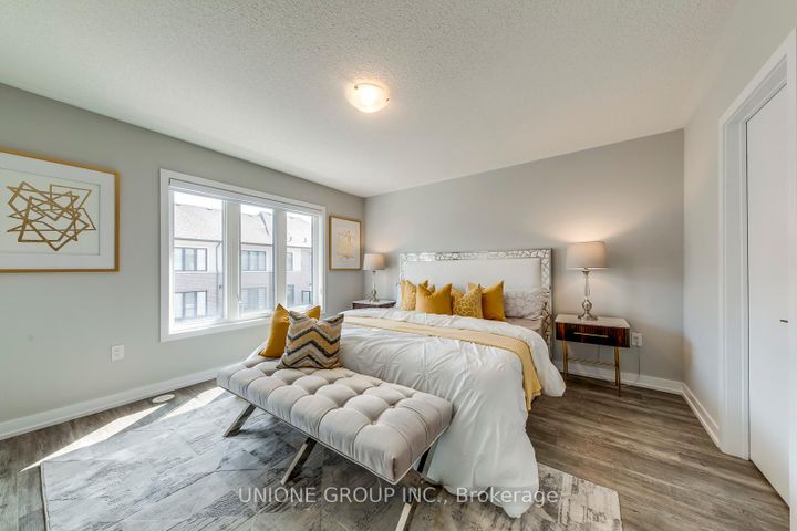 Photo 25 at 1344 William Halton Parkway, NW Northwest, Oakville