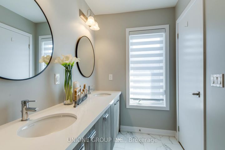Photo 30 at 1344 William Halton Parkway, NW Northwest, Oakville