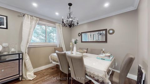 Photo 10 at 15 Scarborough Golf Club Road, Scarborough Village, Toronto