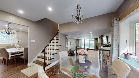 Photo 17 at 15 Scarborough Golf Club Road, Scarborough Village, Toronto