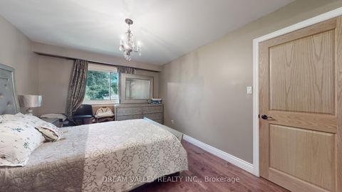 Photo 22 at 15 Scarborough Golf Club Road, Scarborough Village, Toronto