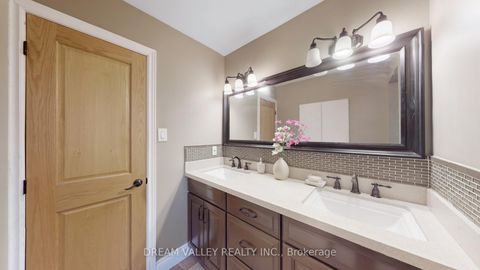 Photo 31 at 15 Scarborough Golf Club Road, Scarborough Village, Toronto